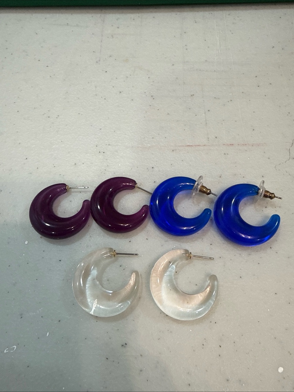 VTG 3 Translucent Acrylic Crescent Shape Hoop Earrings 102D